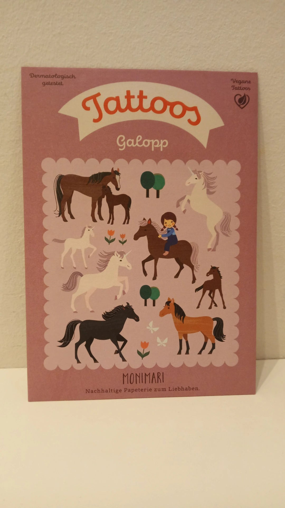 Wundervolle Tattoos von Monimari für kleine Pferdefans