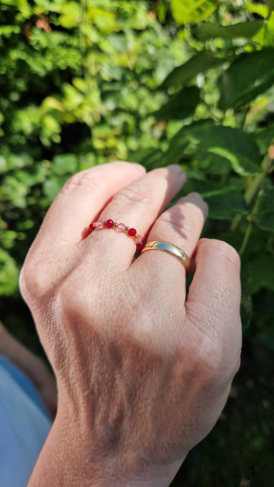 Wunderschöner rot pinker Ring von Mable