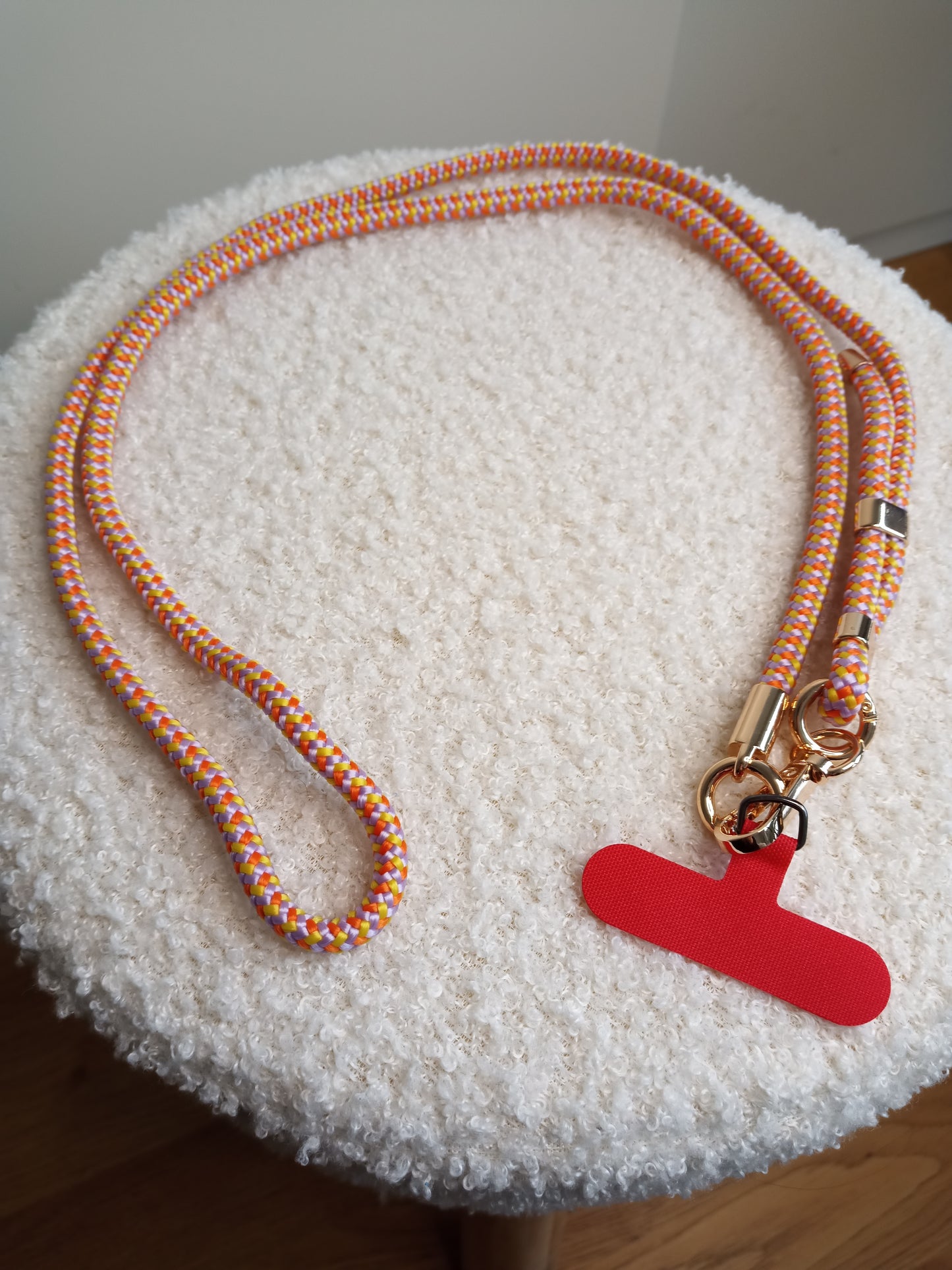 Tolle Handykette in orange/flieder/pink von parsley&pepper