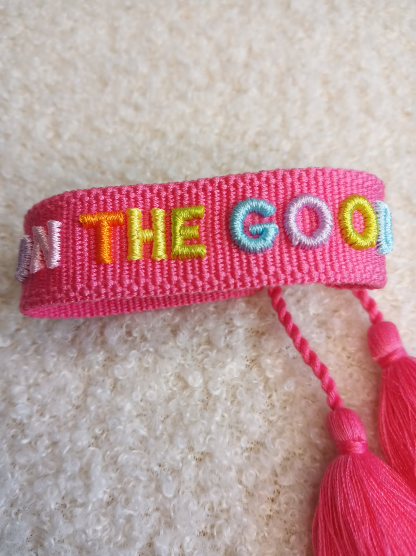 Pinkes Statement Armband  Focus on the good von parsley&pepper